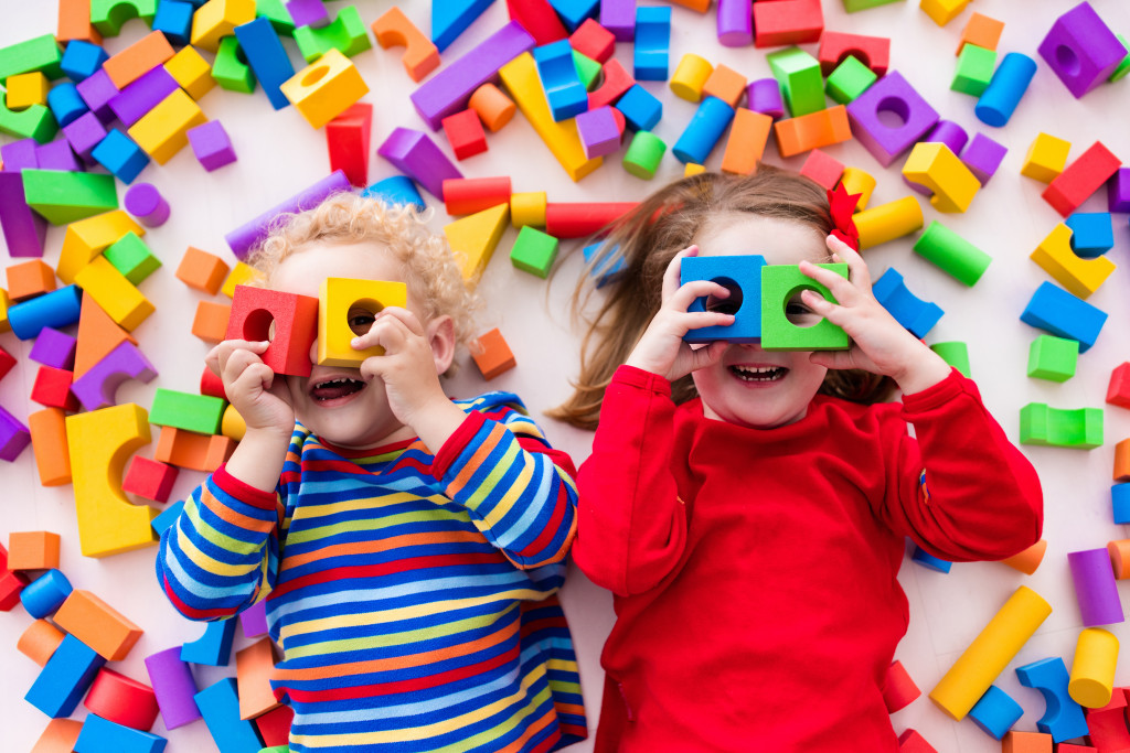 Two children in a puzzle room